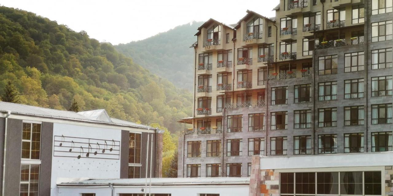 Modern Apartment In Dilijan With Great View Exterior photo